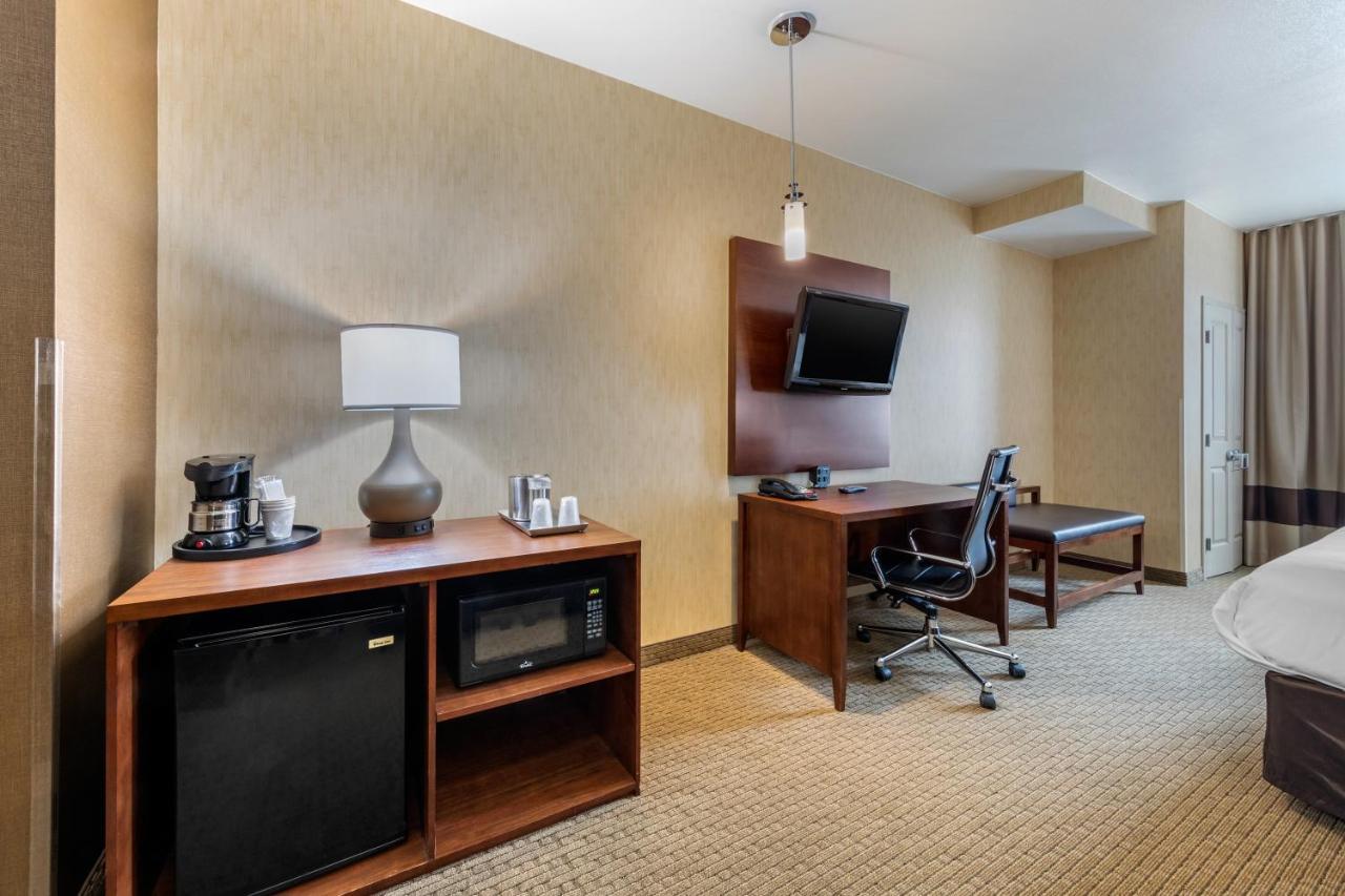 Comfort Suites Near City Of Industry - Los Angeles La Puente Εξωτερικό φωτογραφία