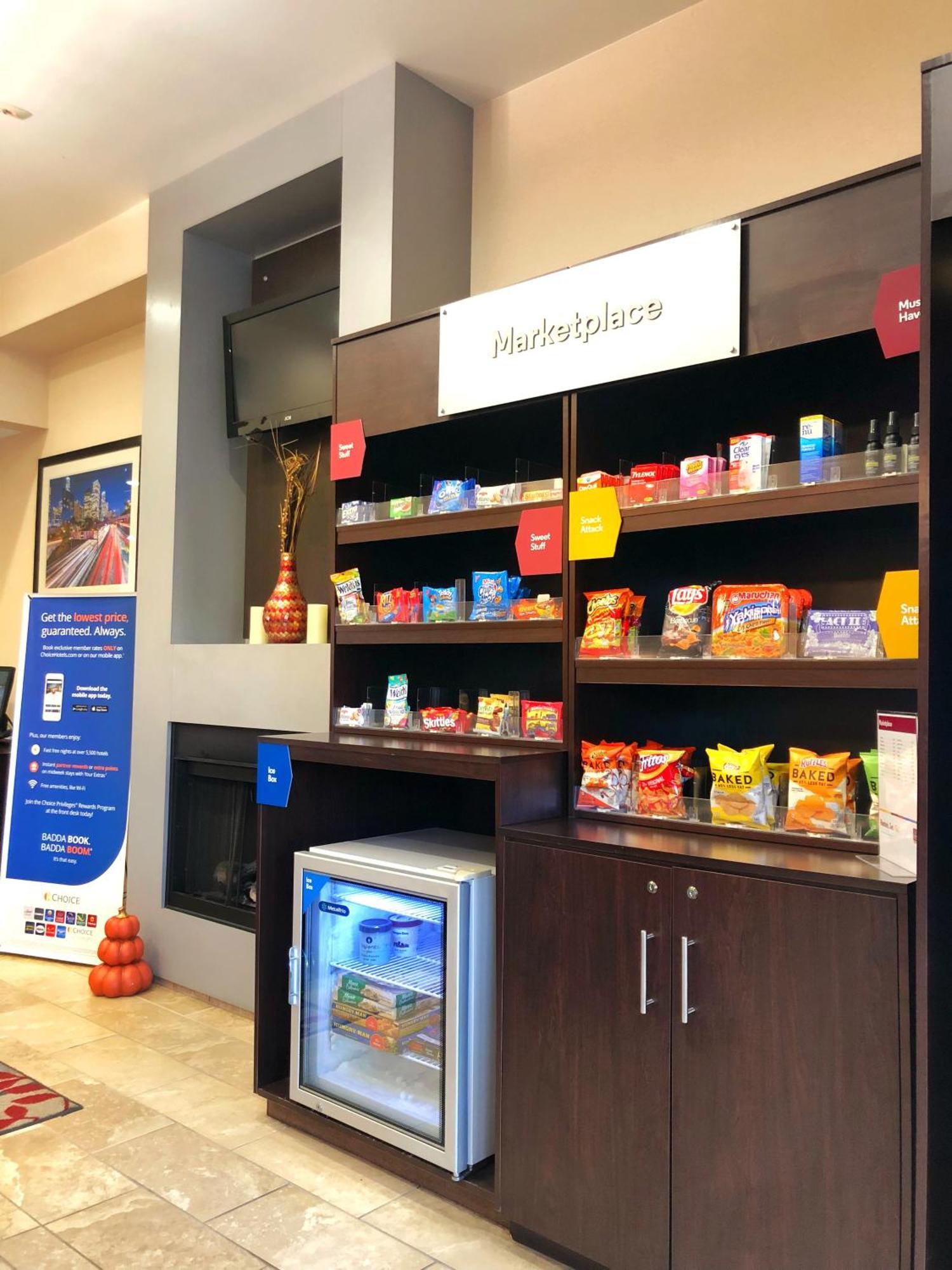 Comfort Suites Near City Of Industry - Los Angeles La Puente Εξωτερικό φωτογραφία